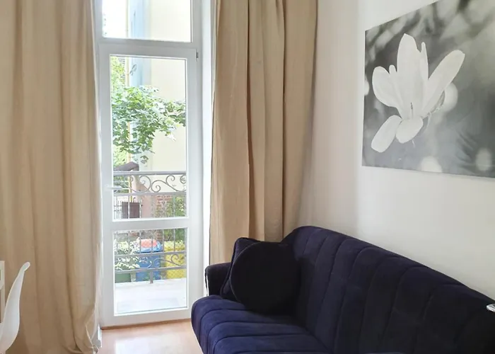 Na Parterze 10 Minut Pieszo Do Centrum & Parking * Zoppot