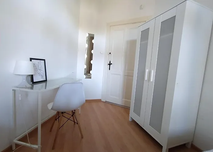 Na Parterze 10 Minut Pieszo Do Centrum & Parking