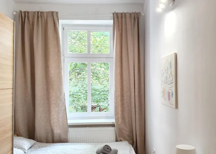 Privatunterkunft Na Parterze 10 Minut Pieszo Do Centrum & Parking *