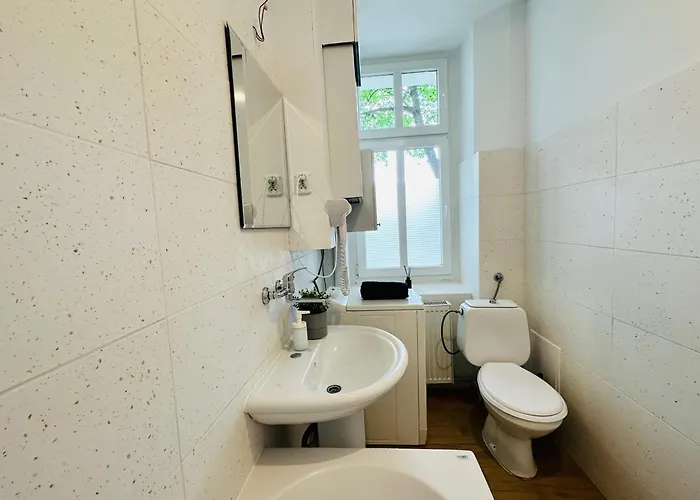 Privatunterkunft Na Parterze 10 Minut Pieszo Do Centrum & Parking